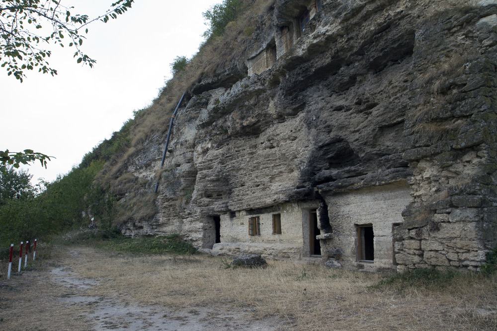 Tipova Monastery
