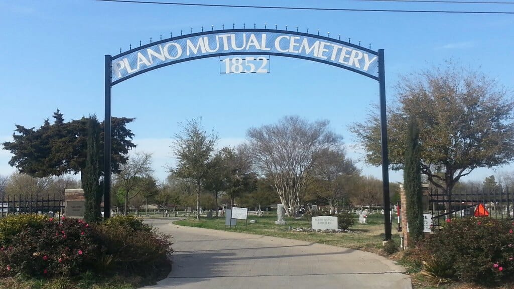 Plano Mutual Cemetery
