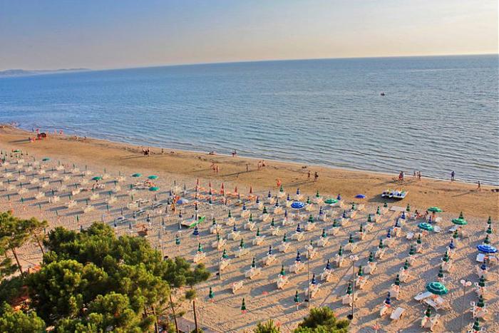 Golem Beach