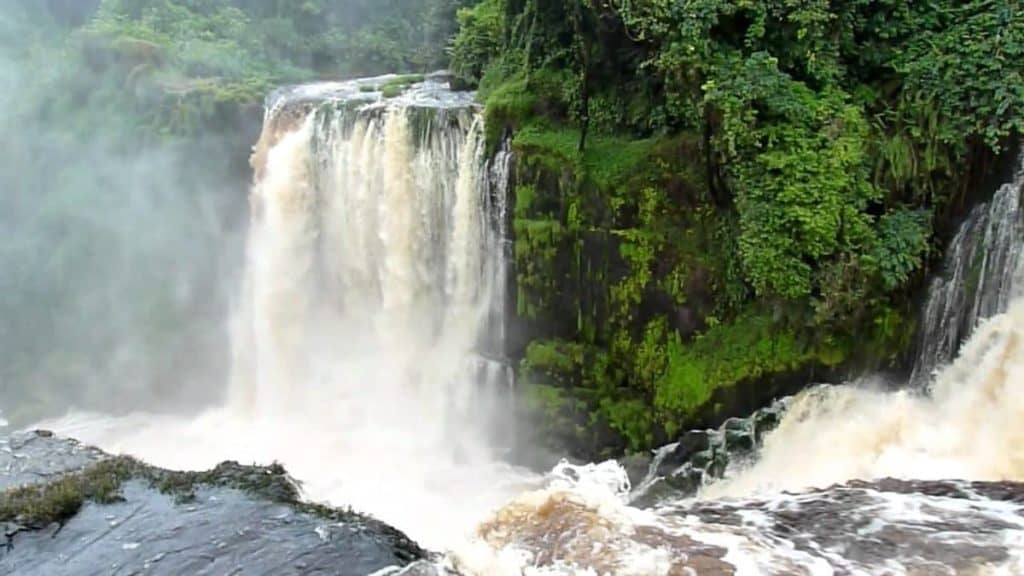 Kongou waterfalls