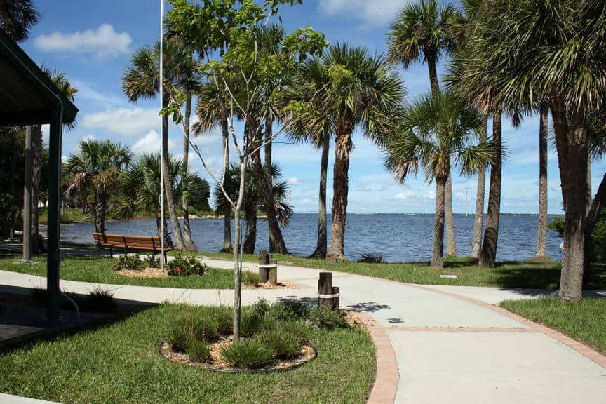 Castaways Point Park