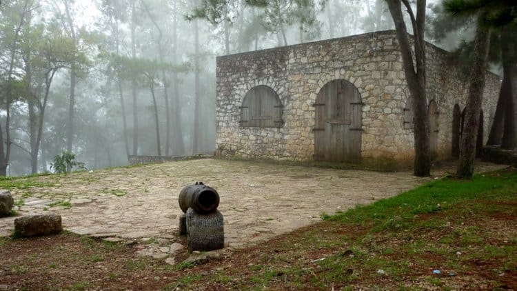 Fort Jacques