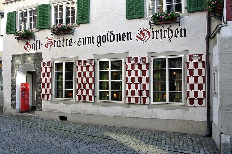 Goldener Hirschen