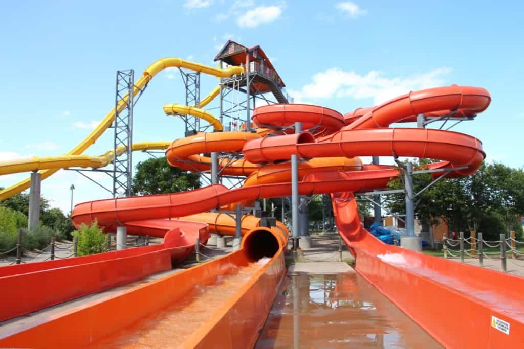 Hawaiian Falls, The Colony