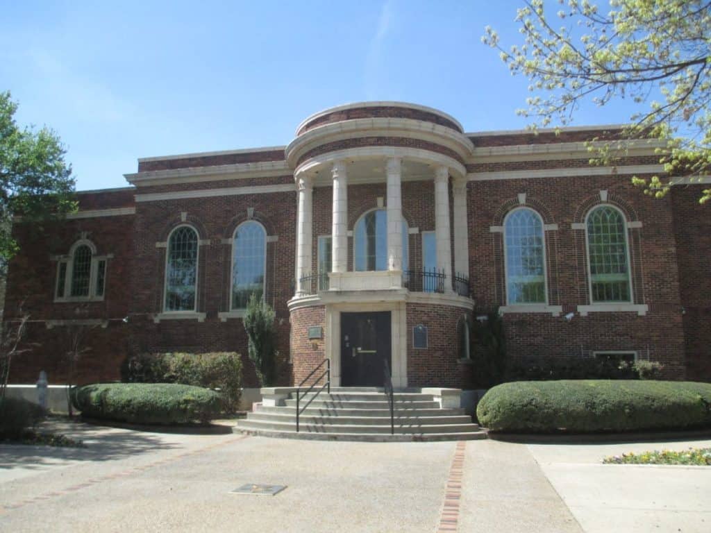 Kemp Center for Arts