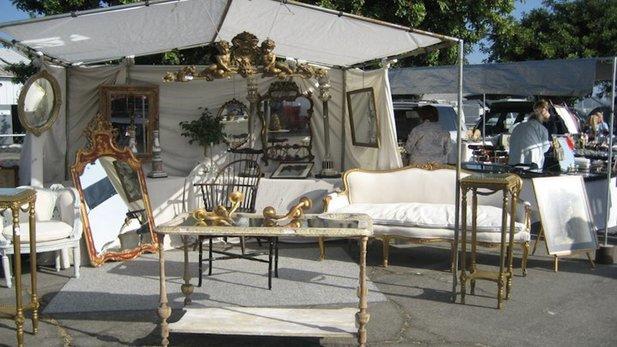 Santa Monica Airport Outdoor Antique and Collectible Market