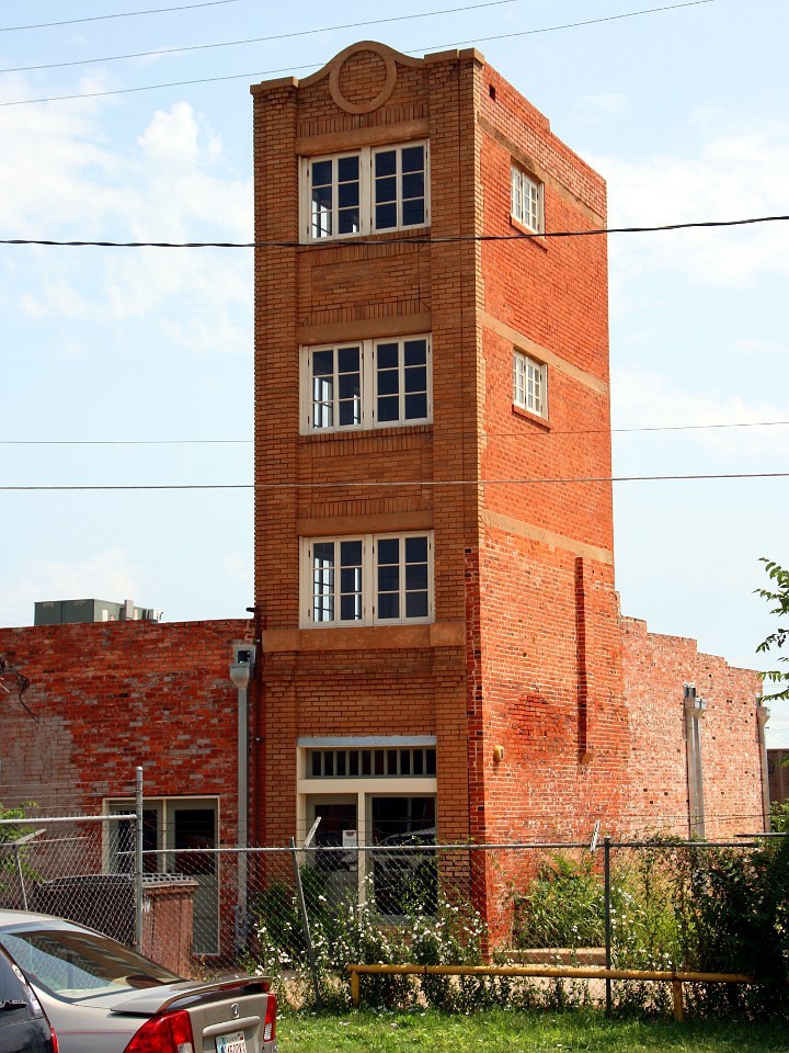 The World’s Smallest Skyscraper