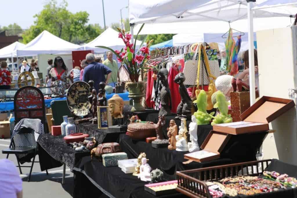 Vintage Market at Pierce College