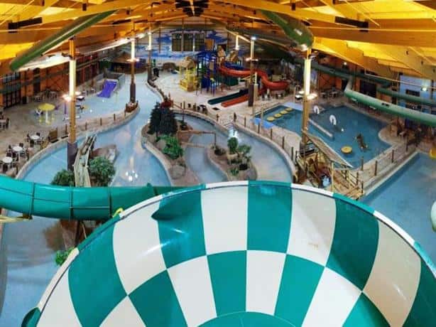 Grand Lodge Waterpark Resort, Rothschild