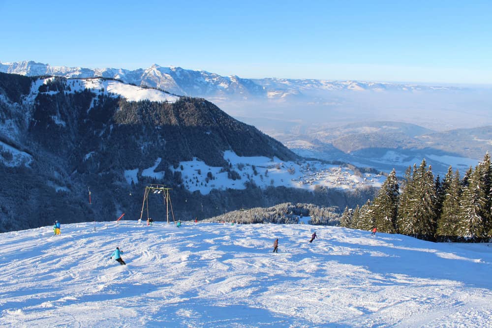 Gurtis Bazora Ski Resort