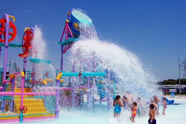 Red Oaks Waterpark, Madison Heights