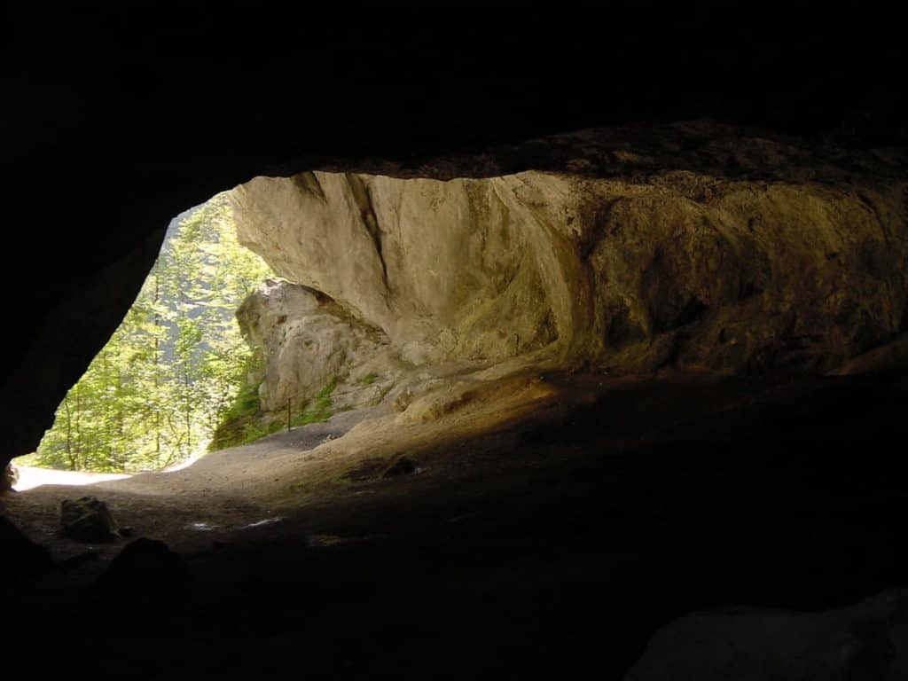 Tischofer Cave