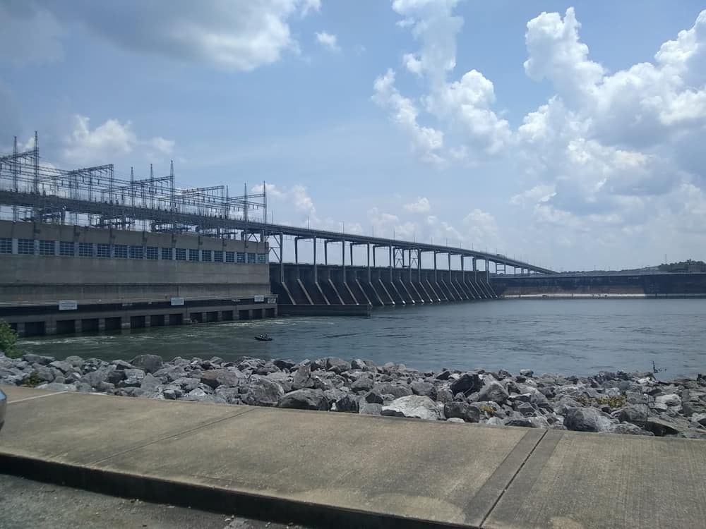 Pickwick Landing Dam