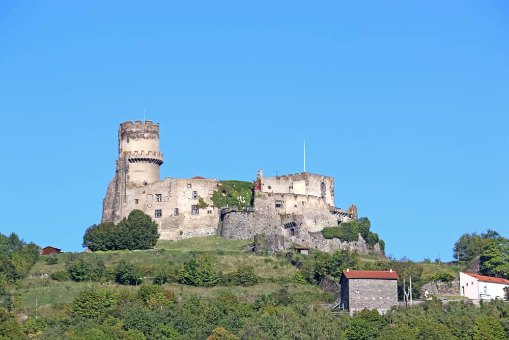 Château de Tournoël, Volvic
