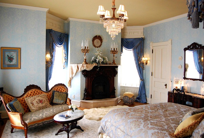 Alexander Mansion Bed & Breakfast