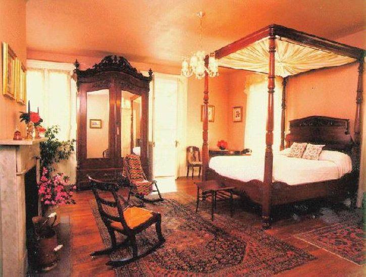 Barrow House Inn