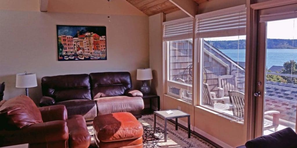 Embarcadero Resort Hotel & Marina