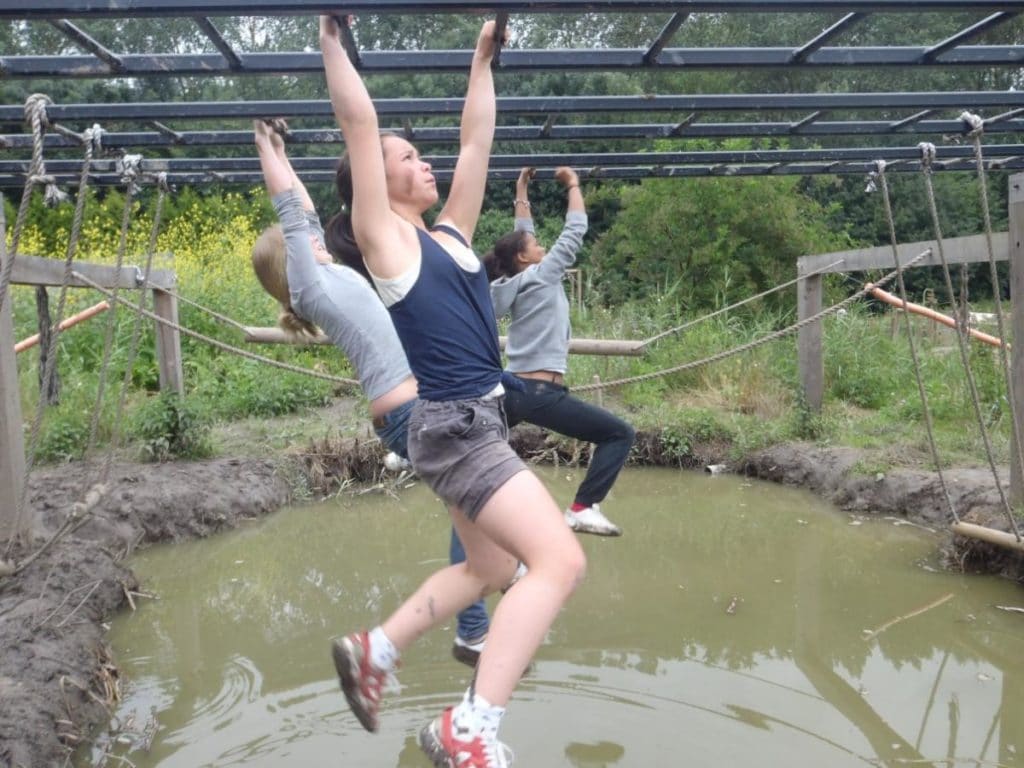 Outdoorpark Sec Survivals