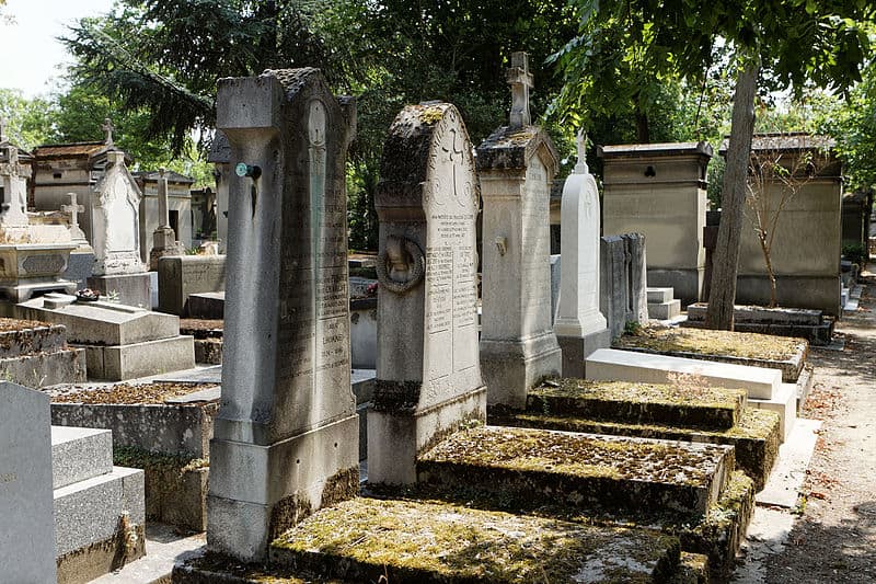 Père Lachaise Cemetery