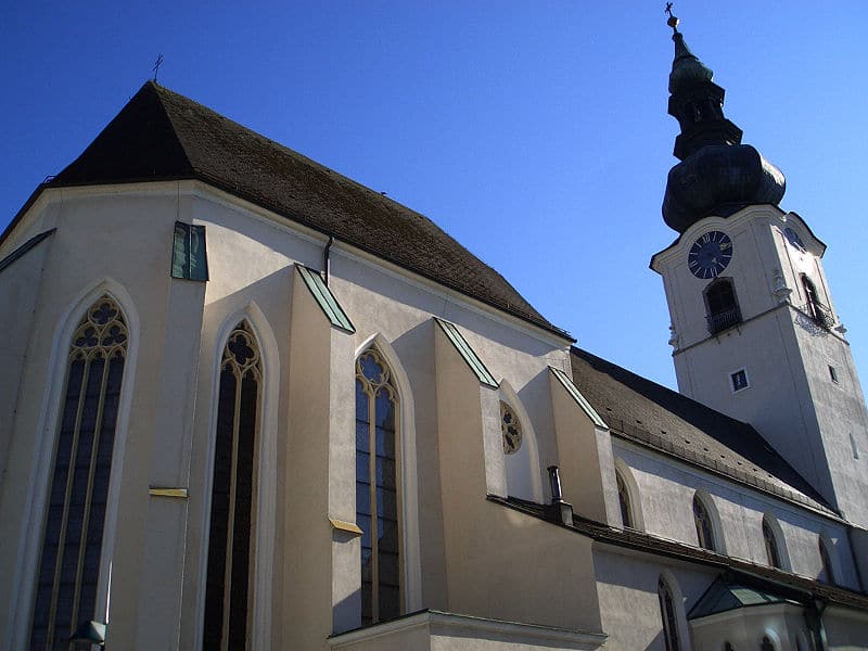 Stadtpfarrkirche, Wels