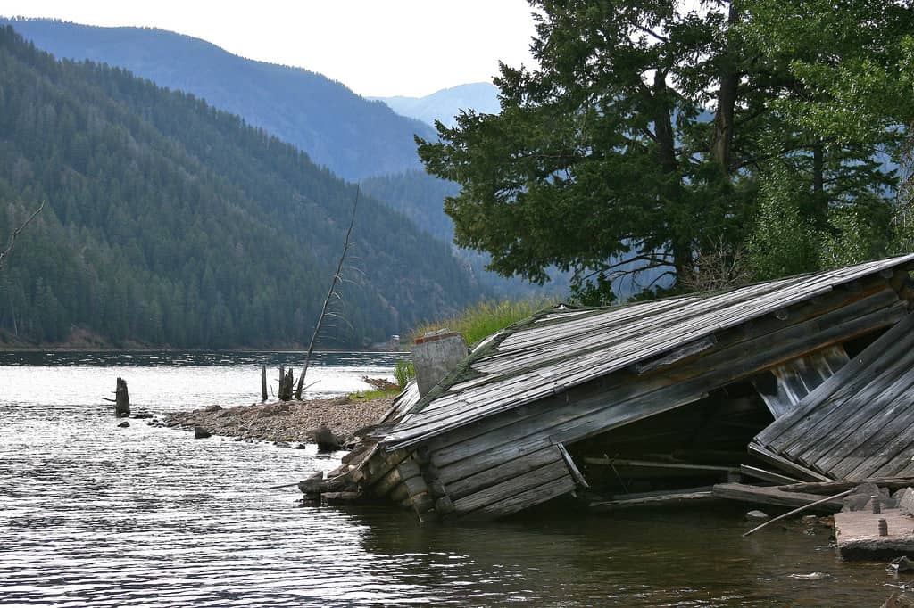 Earthquake Lake