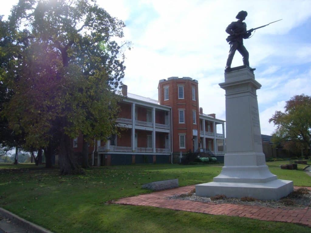 MacArthur Museum of Arkansas Military History