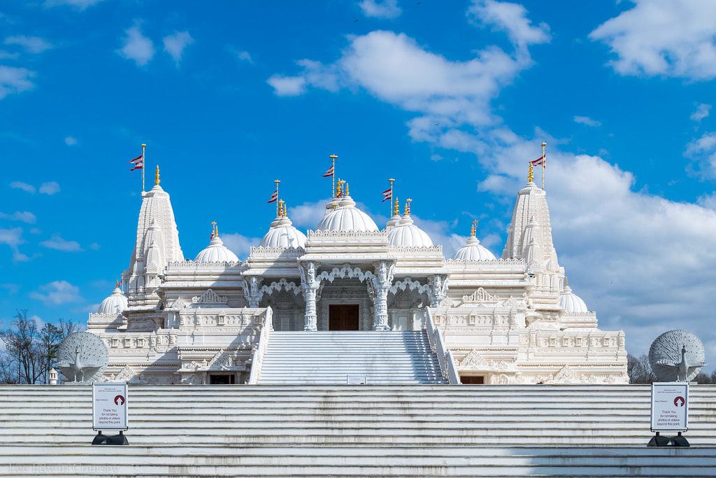 BAPS Shri Swaminarayan Mandir