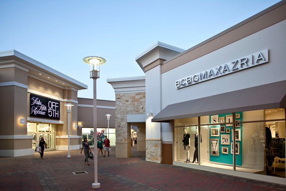 Grand Prairie Premium Outlets