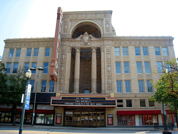 Rialto Square Theatre