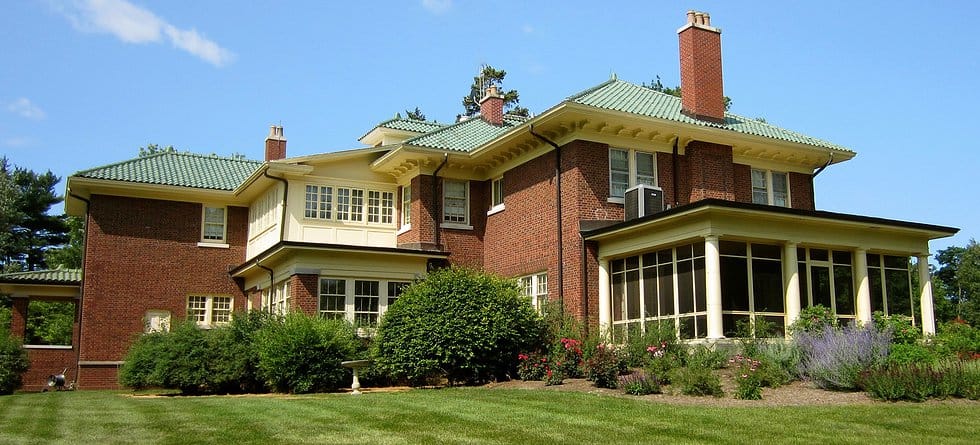 Indian Hill Manor