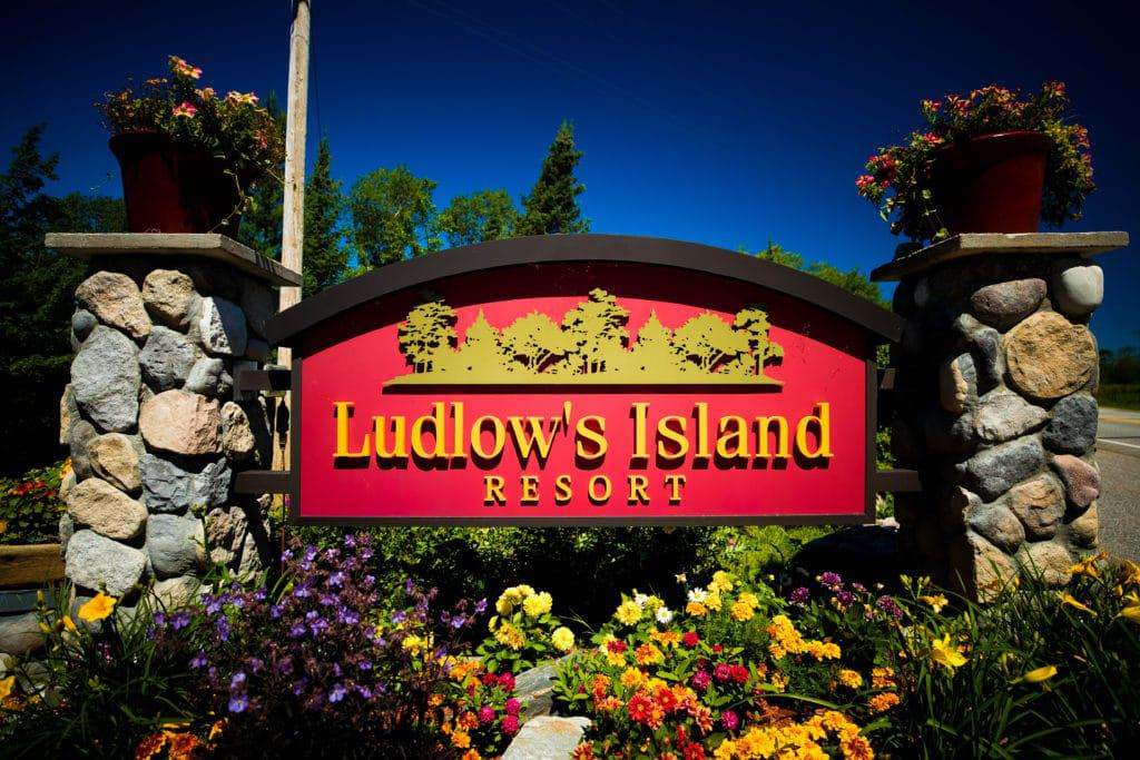 Ludlows Resort Entrance