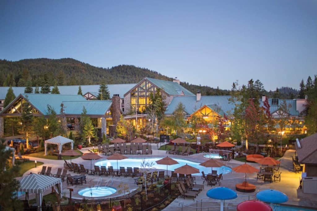 Tenaya Lodge