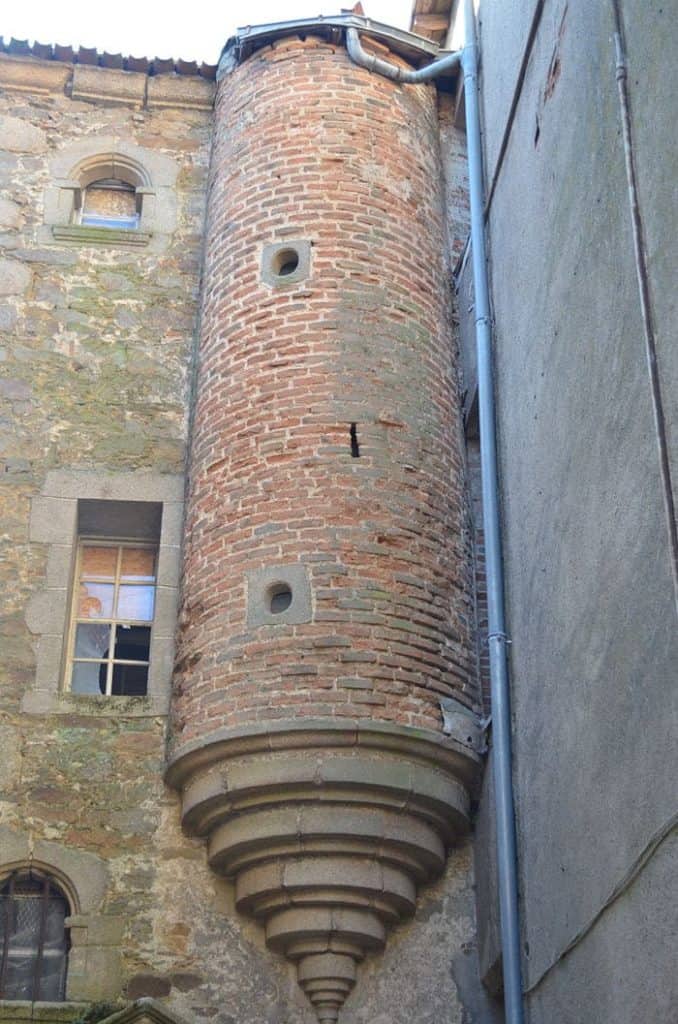 Tour du Grenier à Sel