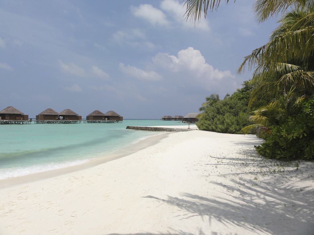 Veligandu Island