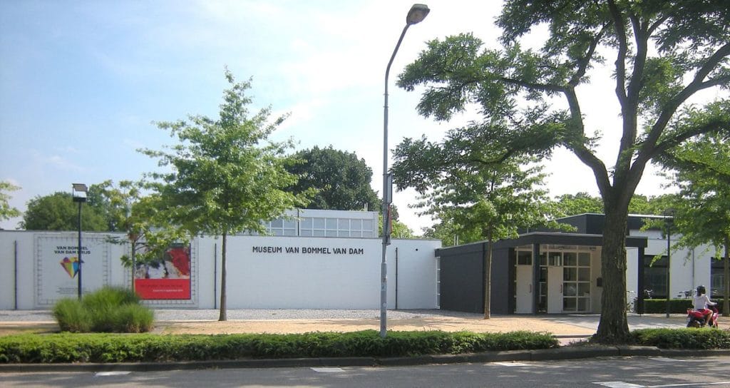 Museum van Bommel van Dam