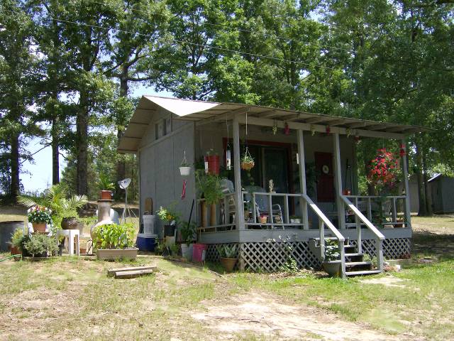 Allen’s Creek Resort