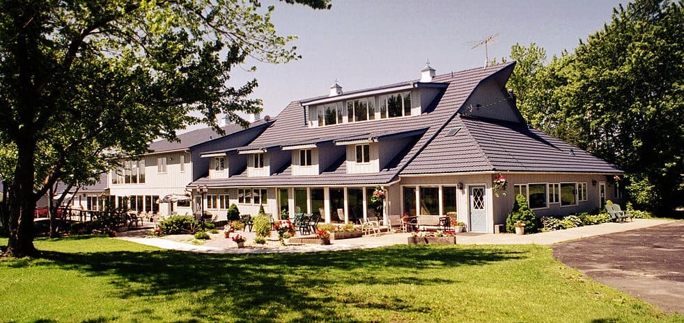 Barn-Bed & Breakfast Inn