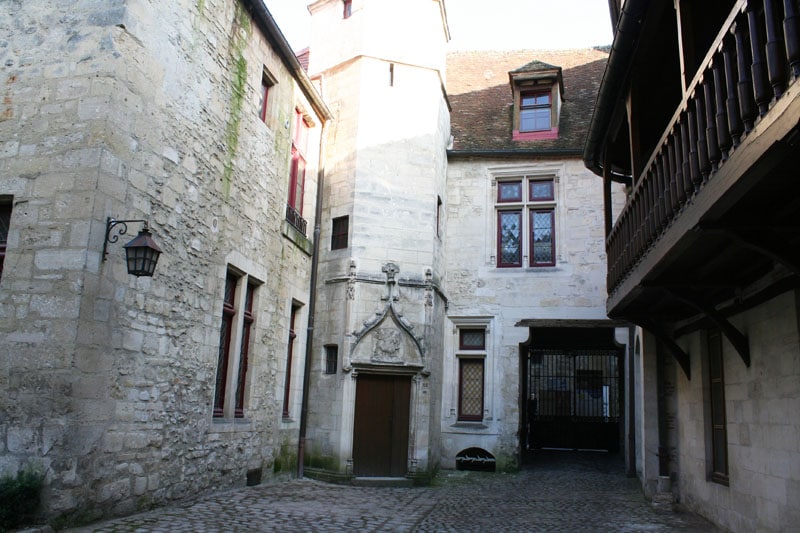 Cours de Dauphin