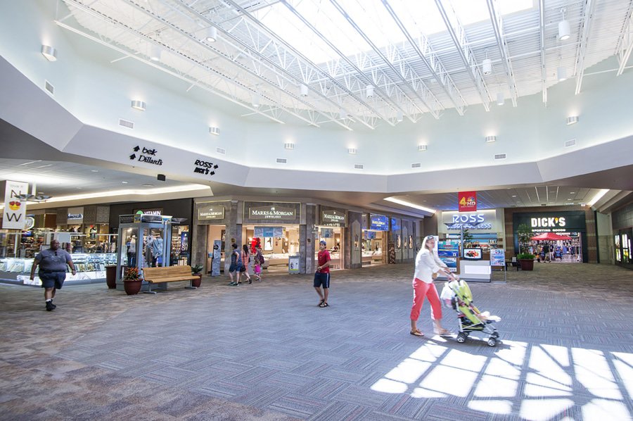 Governor’s Square Mall