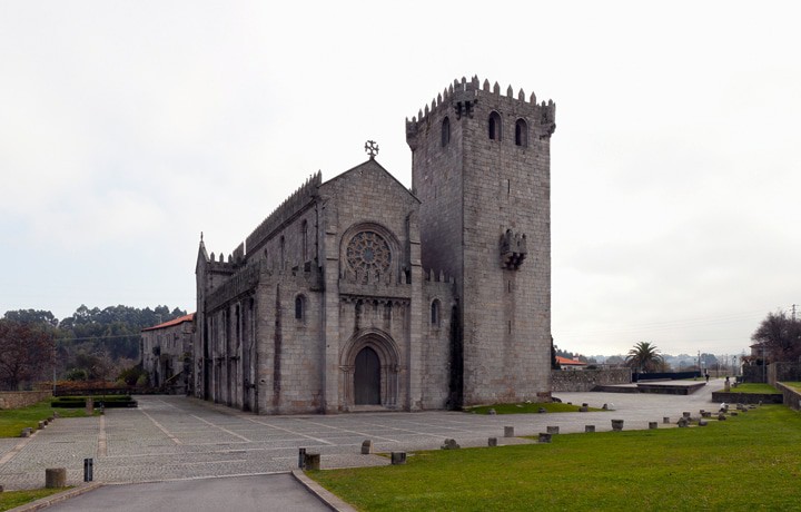 Mosteiro de Leça do Balio