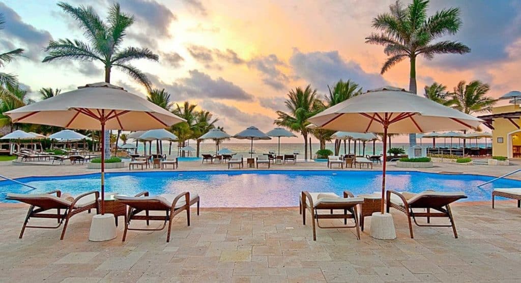 Royal Hideaway Playacar Resort