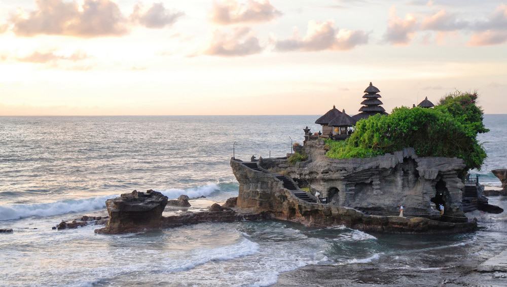Tanah Lot Temple