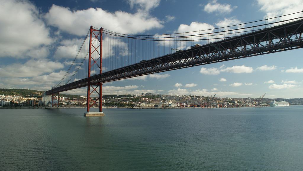 25th Of April Bridge