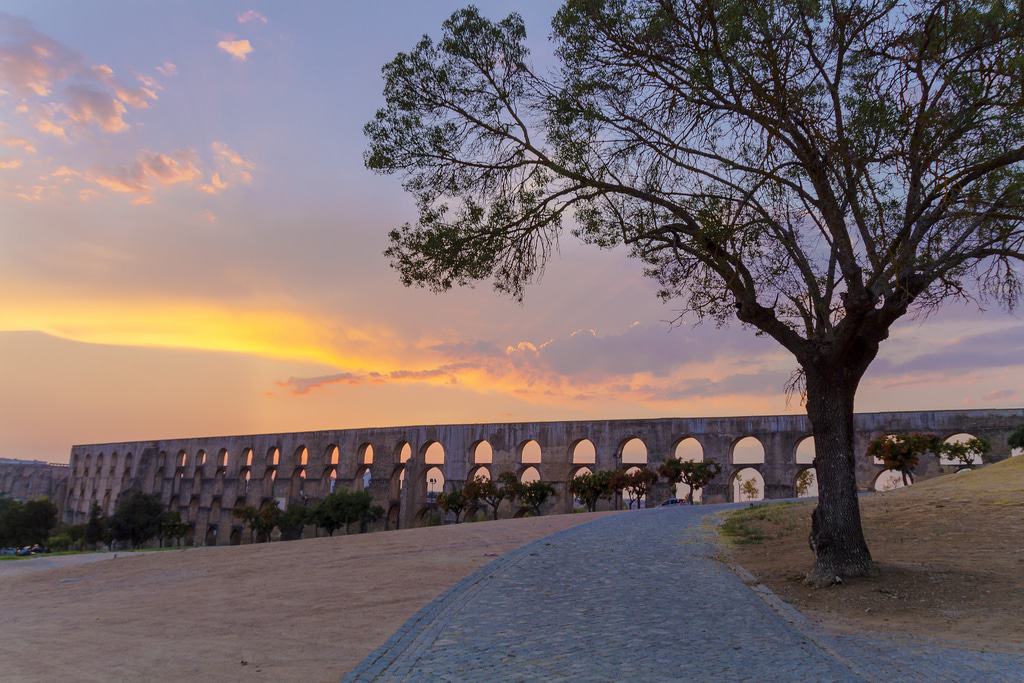 Amoreira Aqueduct