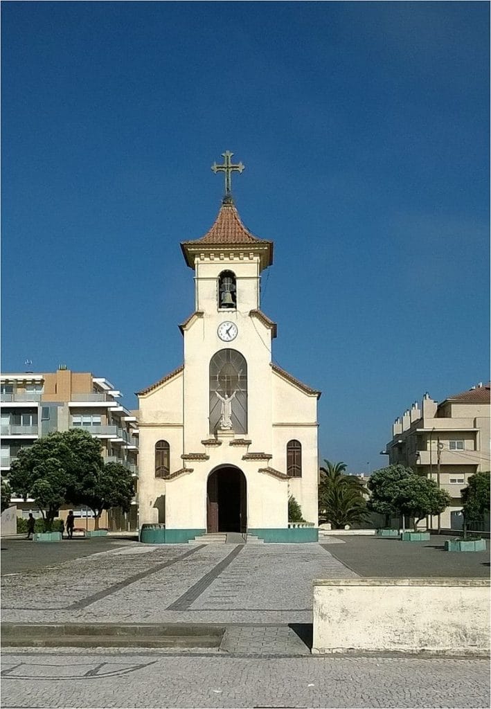 Capela Da Praia De Esmoriz