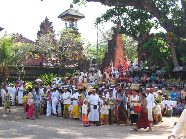 Ceremony At Pura Masceti
