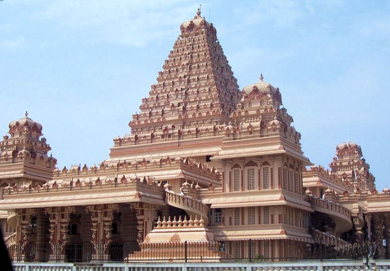 Chattarpur_Temple