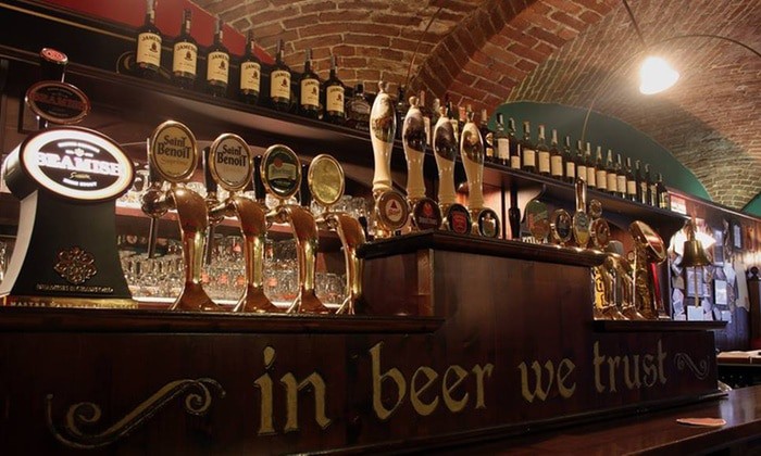 Clover Irish Pub