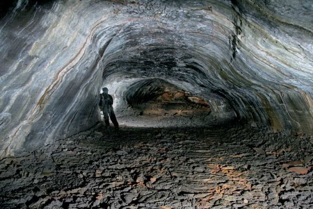 Leidarendi Lava Caves