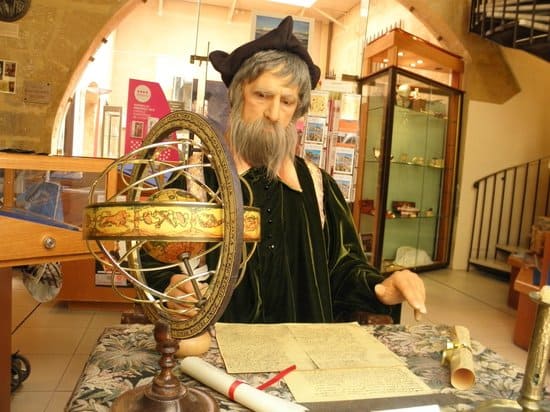 Maison De Nostradamus